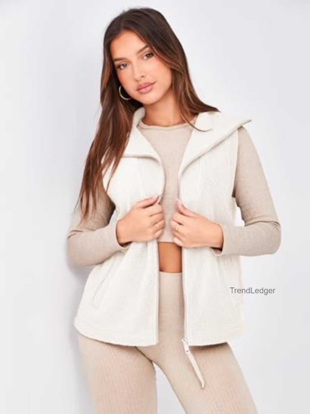 Sleeveless Fleece Vest Zip Up Sherpa Jacket with Pocket Winter Outerwear - Picture 3 of 7